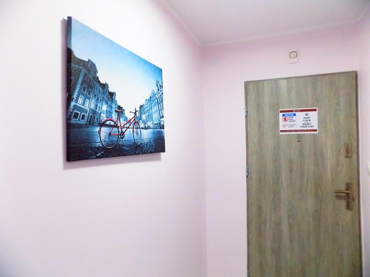 ורוצלב City Central Hostel Laciarska מראה חיצוני תמונה