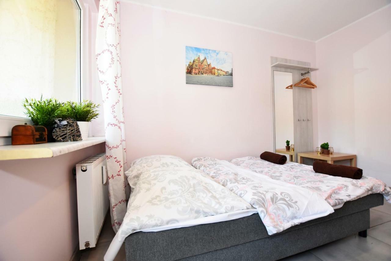 ורוצלב City Central Hostel Laciarska מראה חיצוני תמונה